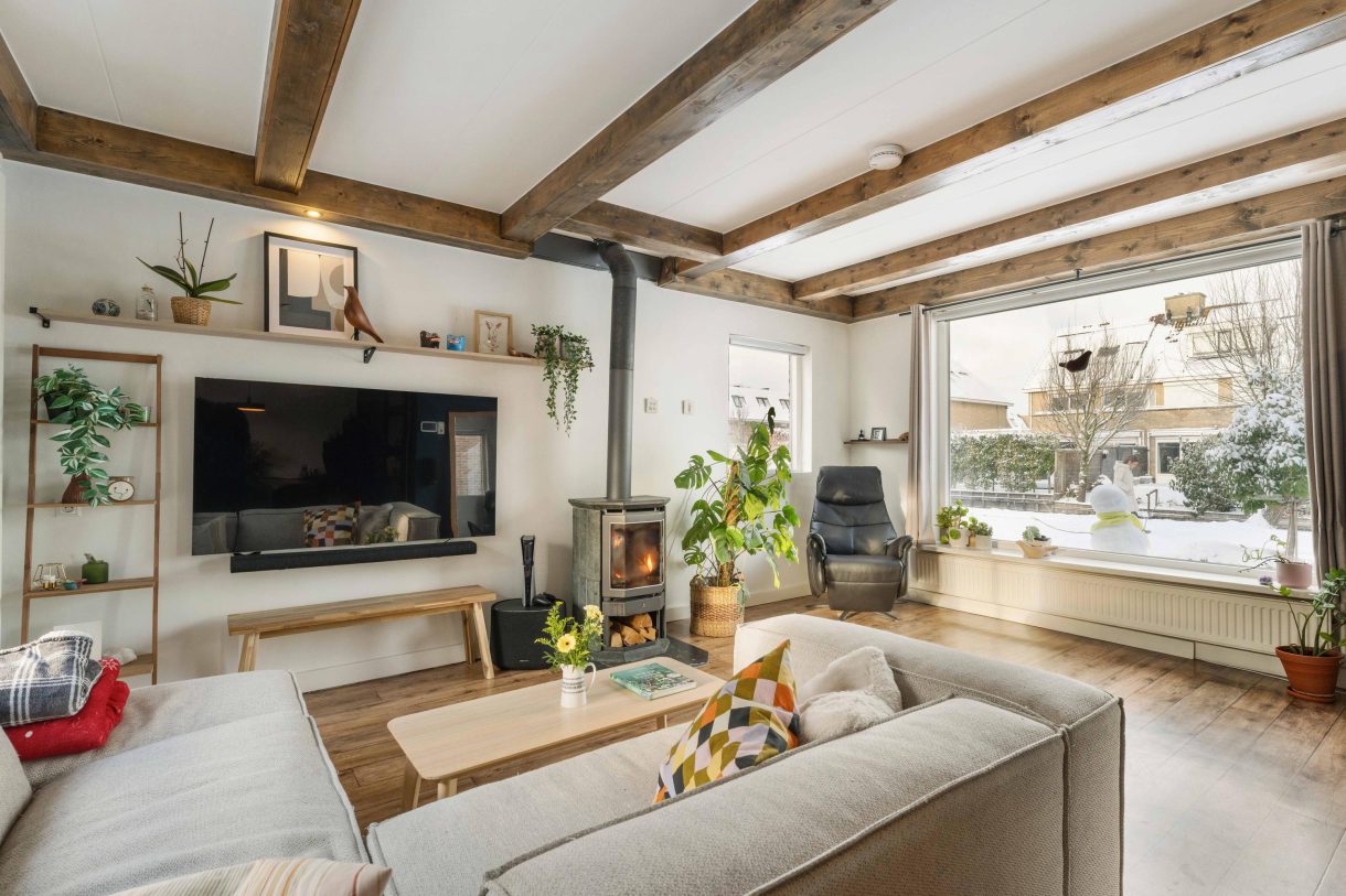 Te koop: Foto Woonhuis aan de Van Lockhorstweg 31 in Kockengen