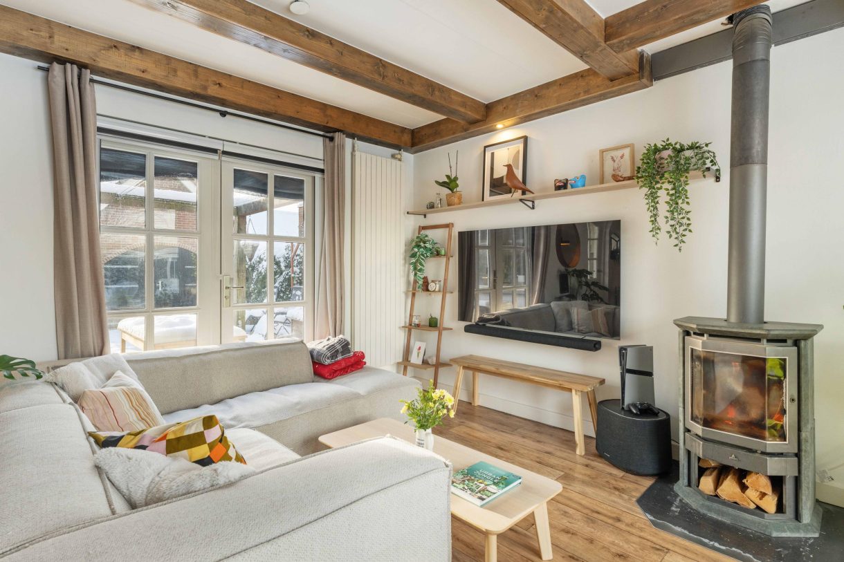 Te koop: Foto Woonhuis aan de Van Lockhorstweg 31 in Kockengen