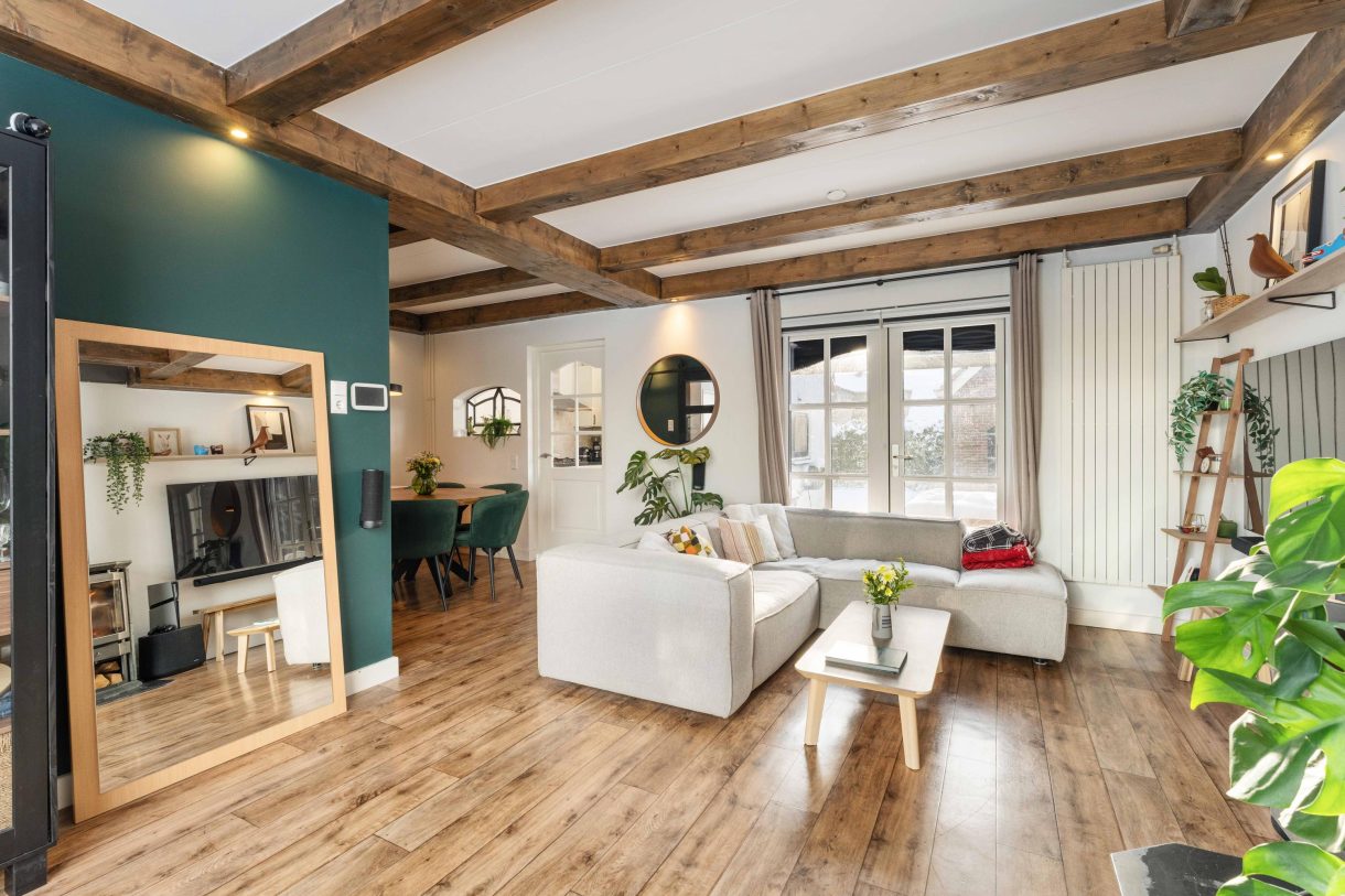 Te koop: Foto Woonhuis aan de Van Lockhorstweg 31 in Kockengen