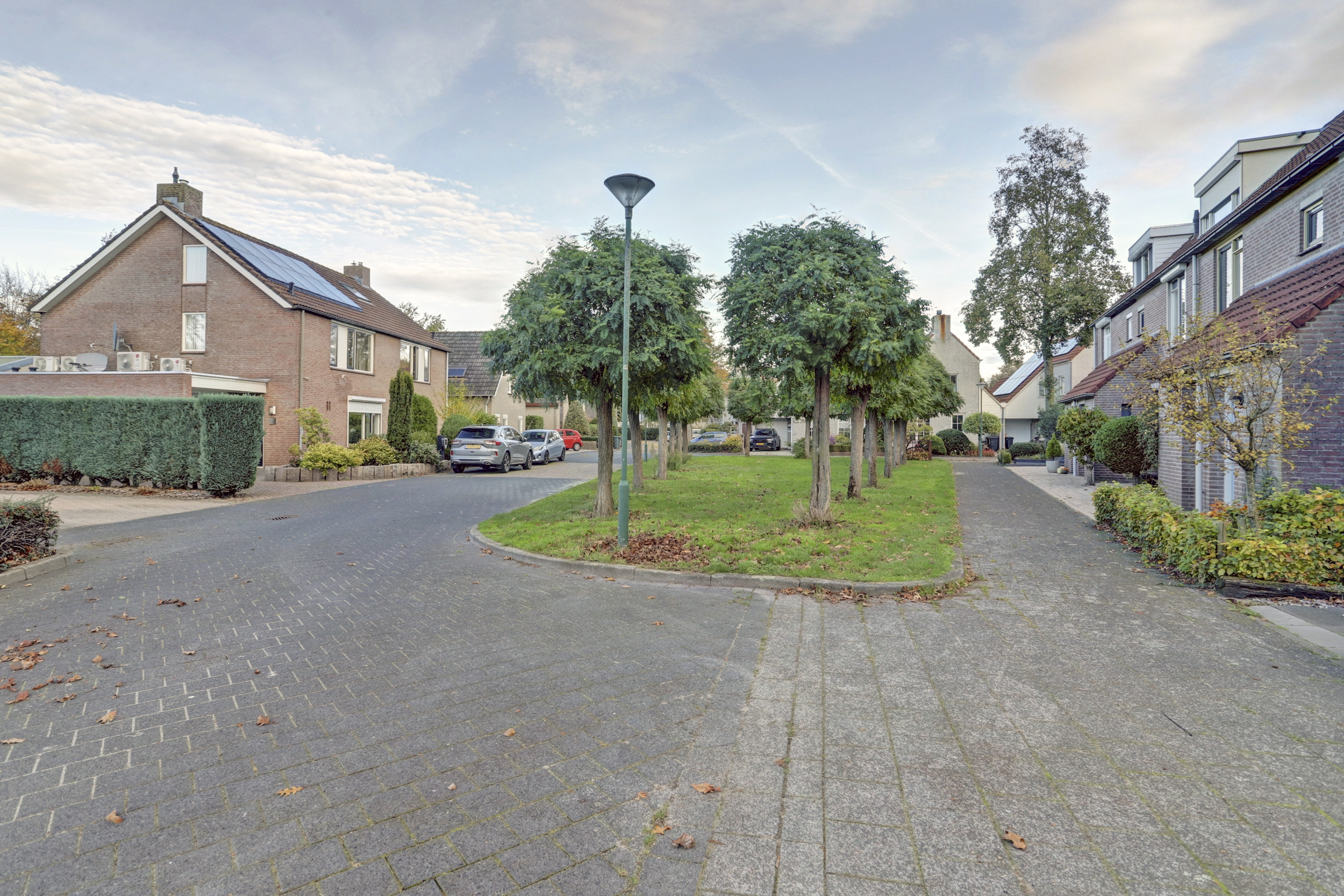 Te koop: Foto Woonhuis aan de Scholverbos 42 in Rijen