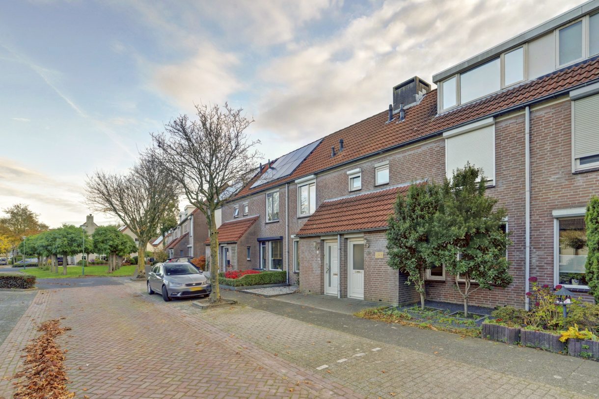 Te koop: Foto Woonhuis aan de Scholverbos 42 in Rijen