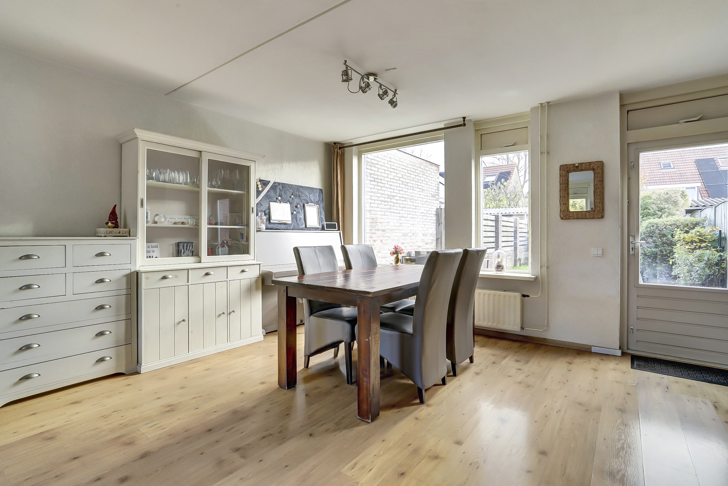 Te koop: Foto Woonhuis aan de Scholverbos 42 in Rijen