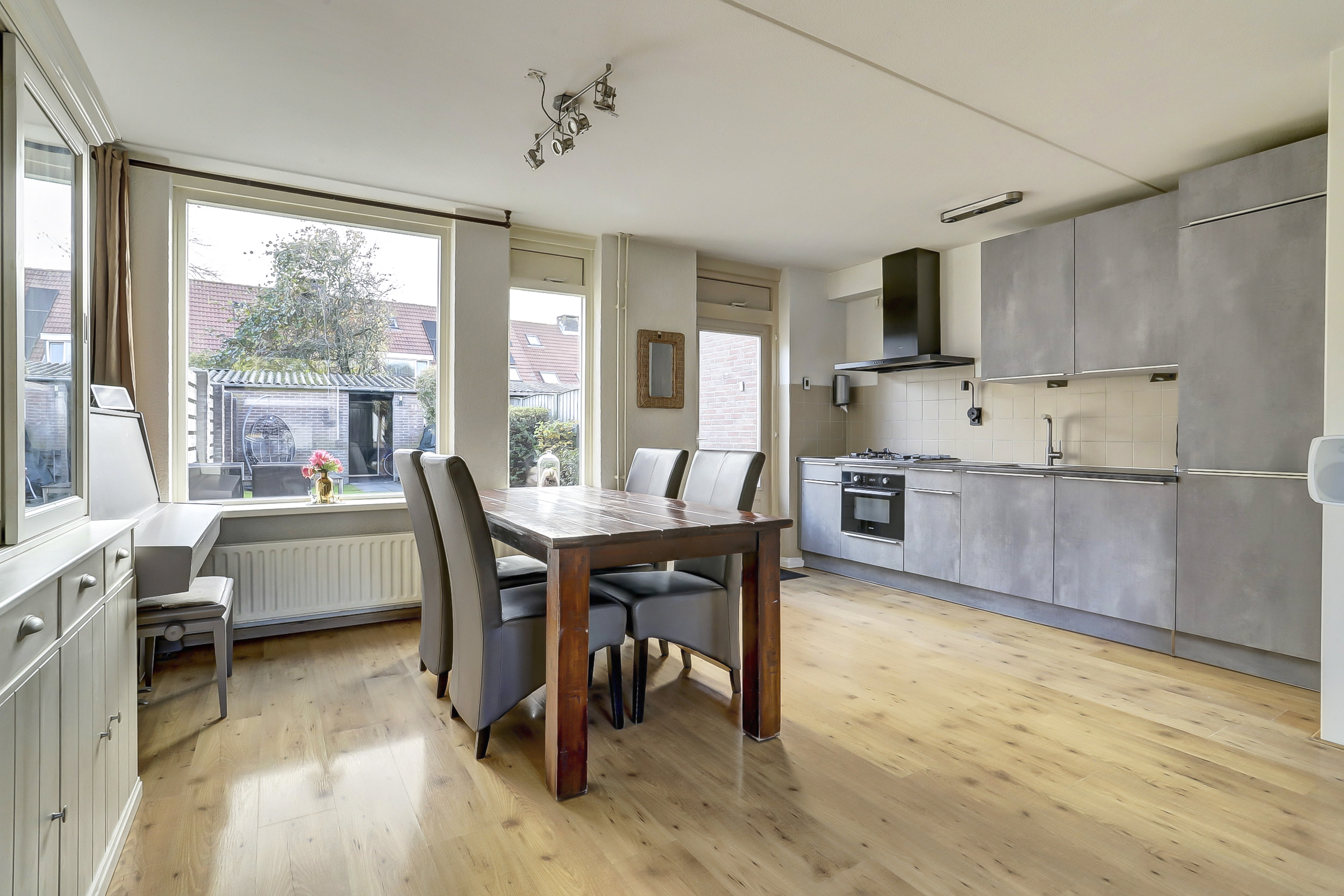 Te koop: Foto Woonhuis aan de Scholverbos 42 in Rijen