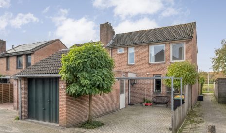 Hoofdfoto van Hoogeveen Aletta Jacobshof 52