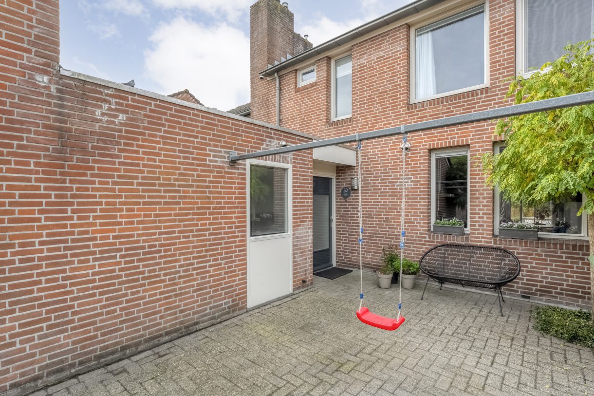 Te koop: Foto Woonhuis aan de Aletta Jacobshof 52 in Hoogeveen