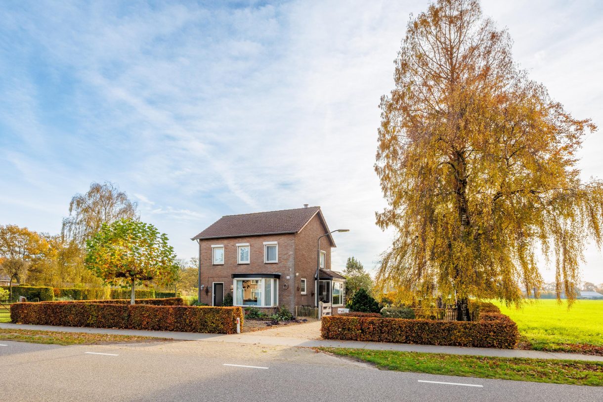 Te koop: Foto Woonhuis aan de Eikenlaan 6 in Langenboom