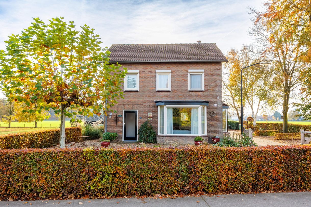 Te koop: Foto Woonhuis aan de Eikenlaan 6 in Langenboom