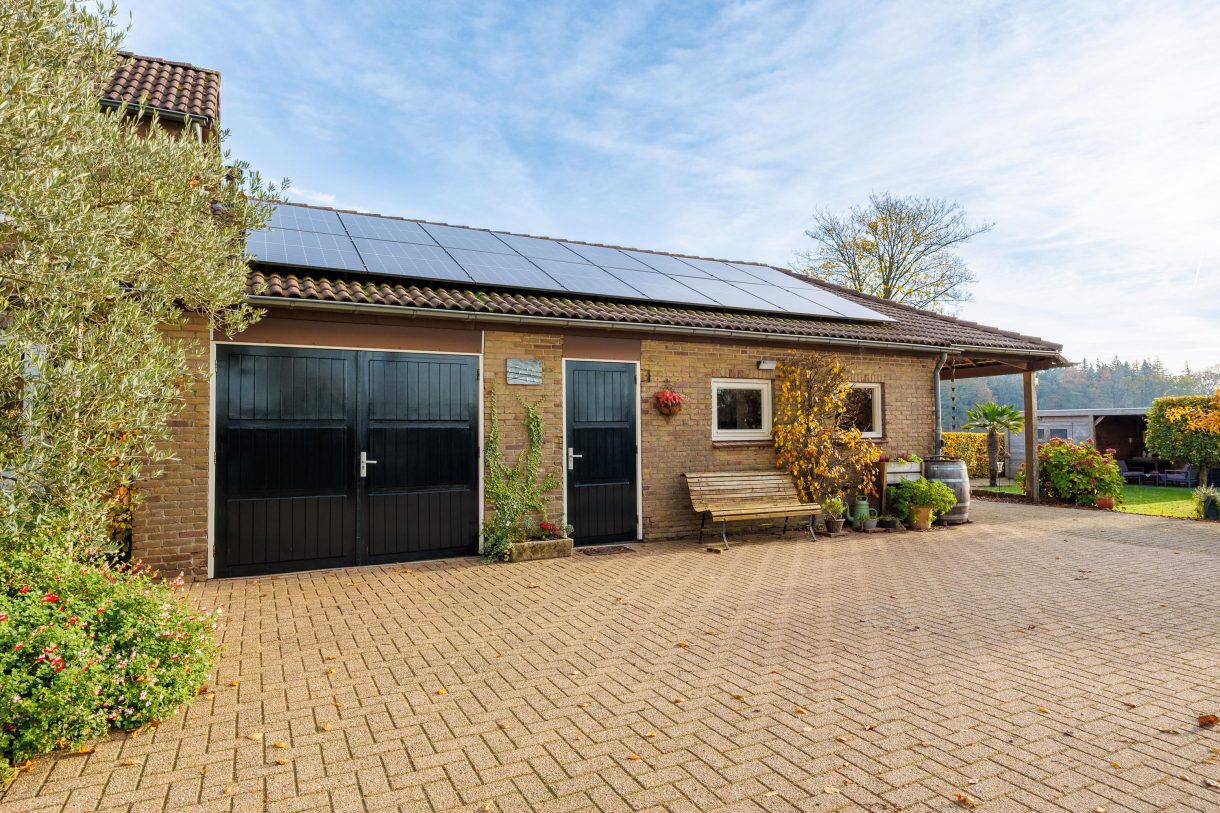 Te koop: Foto Woonhuis aan de Eikenlaan 6 in Langenboom