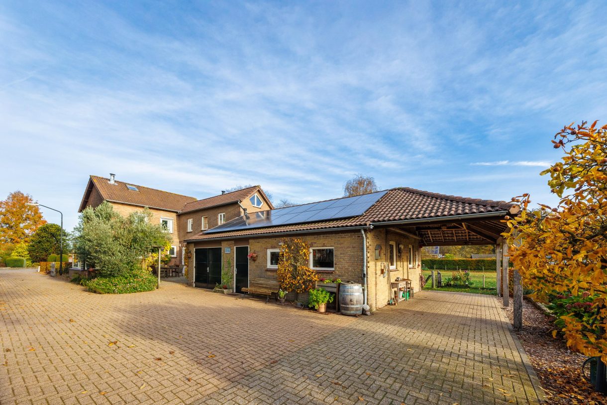 Te koop: Foto Woonhuis aan de Eikenlaan 6 in Langenboom