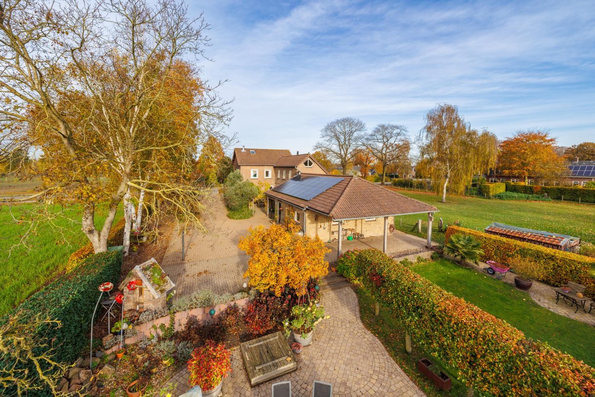 Te koop: Foto Woonhuis aan de Eikenlaan 6 in Langenboom