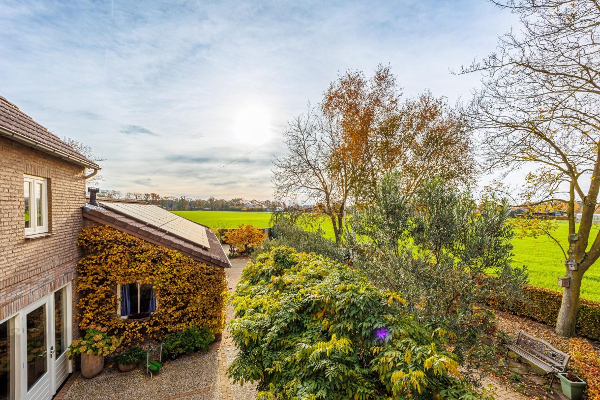 Te koop: Foto Woonhuis aan de Eikenlaan 6 in Langenboom