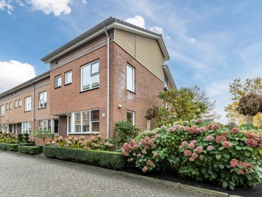 Hoofdfoto van Waarder Jenneke E. Bijlhof 15