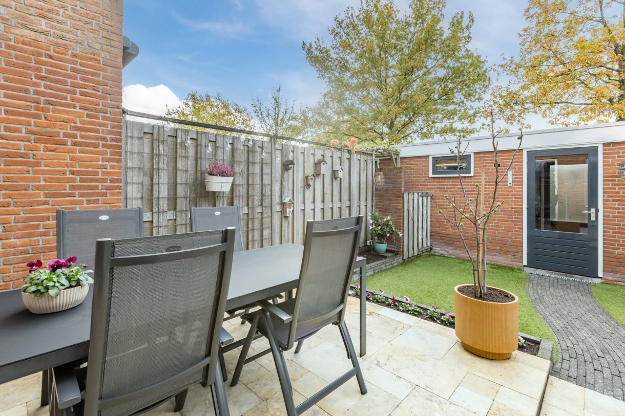 Te koop: Foto Woonhuis aan de Jenneke E. Bijlhof 15 in Waarder