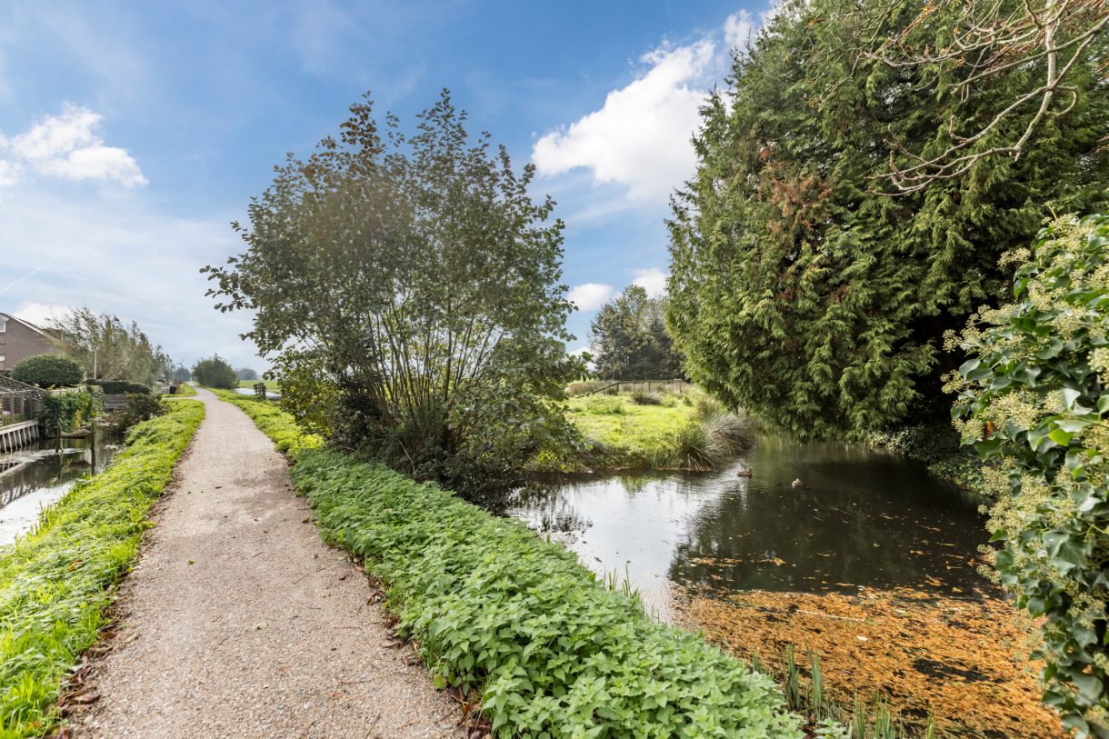 Te koop: Foto Woonhuis aan de Jenneke E. Bijlhof 15 in Waarder