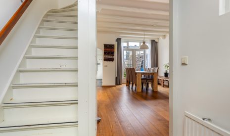 Te koop: Foto Woonhuis aan de Van Loonstraat 10 in Woerden