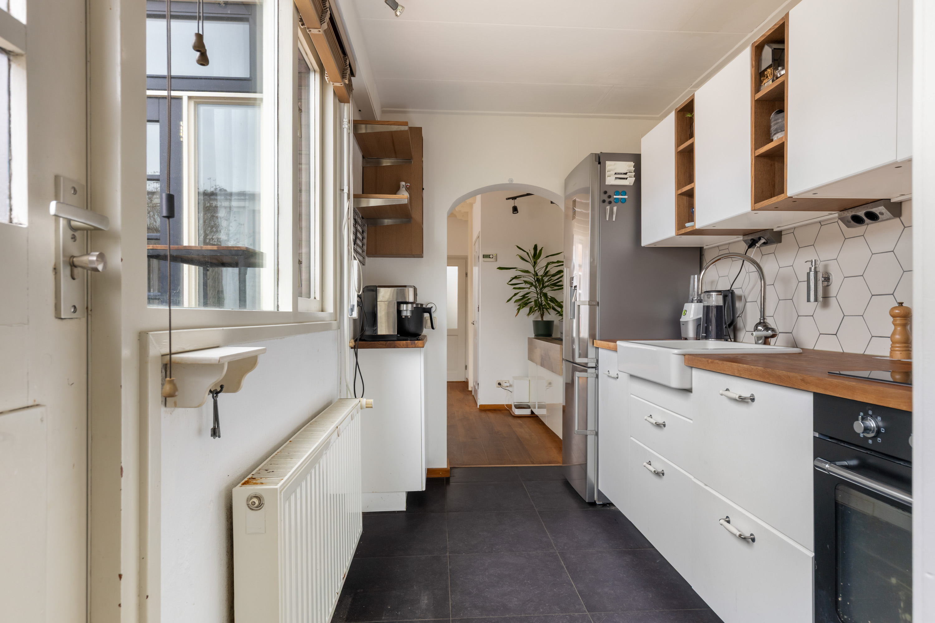 Te koop: Foto Woonhuis aan de Van Loonstraat 10 in Woerden