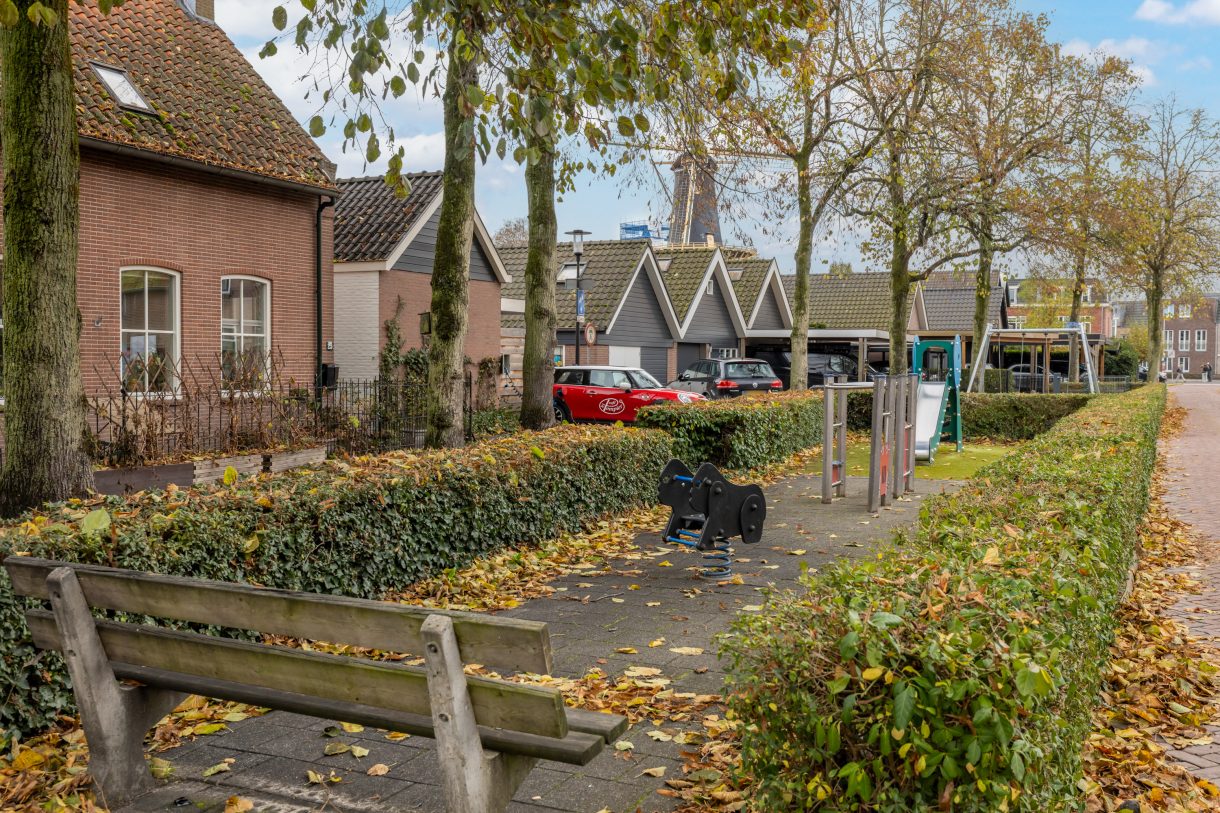 Te koop: Foto Woonhuis aan de Van Loonstraat 10 in Woerden