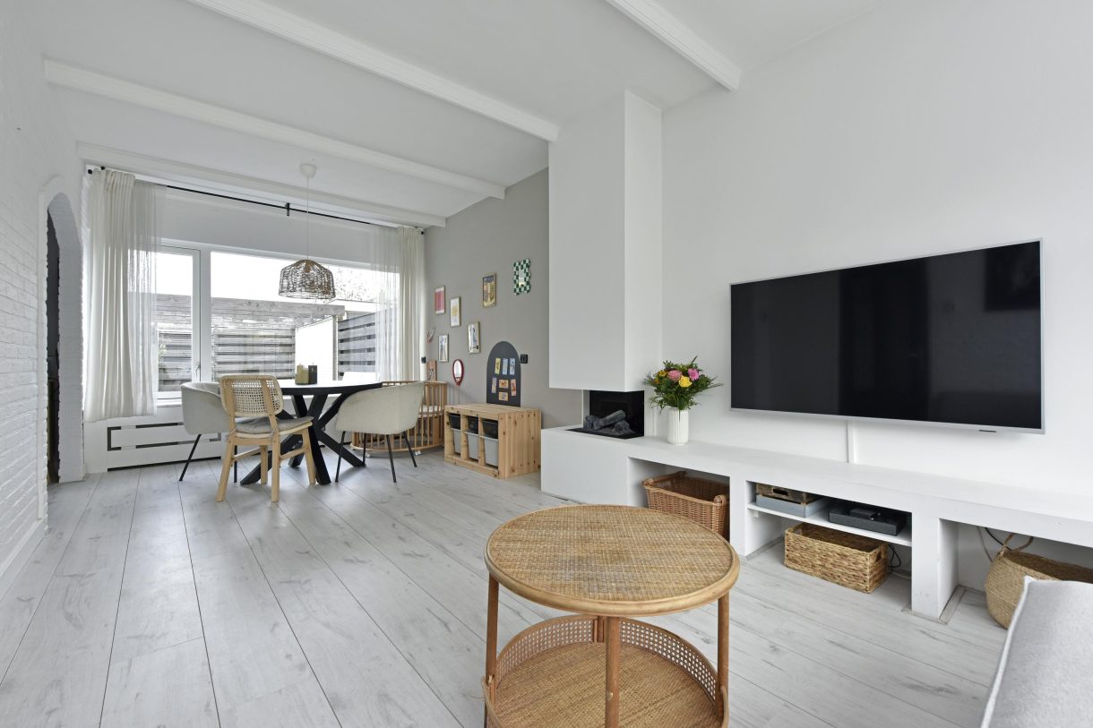 Te koop: Foto Woonhuis aan de Beatrixlaan 3 in Nieuwkoop