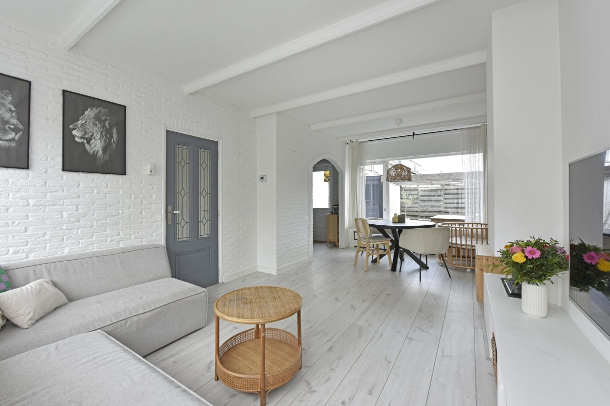 Te koop: Foto Woonhuis aan de Beatrixlaan 3 in Nieuwkoop