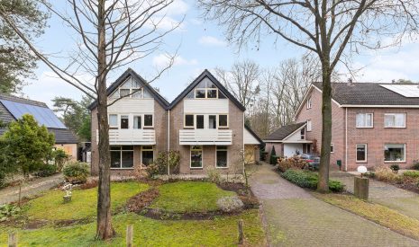 Hoofdfoto van Wezep Eekhoornlaan 9