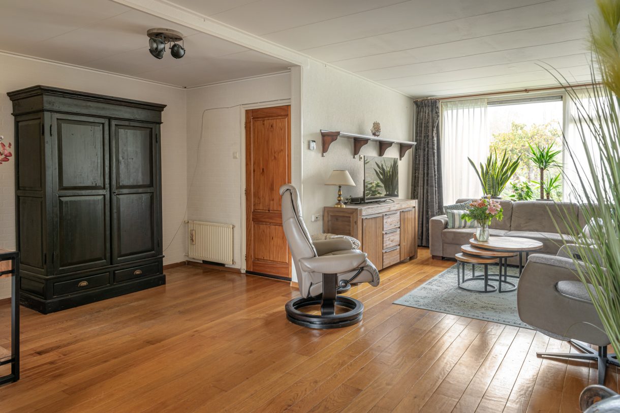 Te koop: Foto Woonhuis aan de Ljurkstrjitte 4 in Stiens