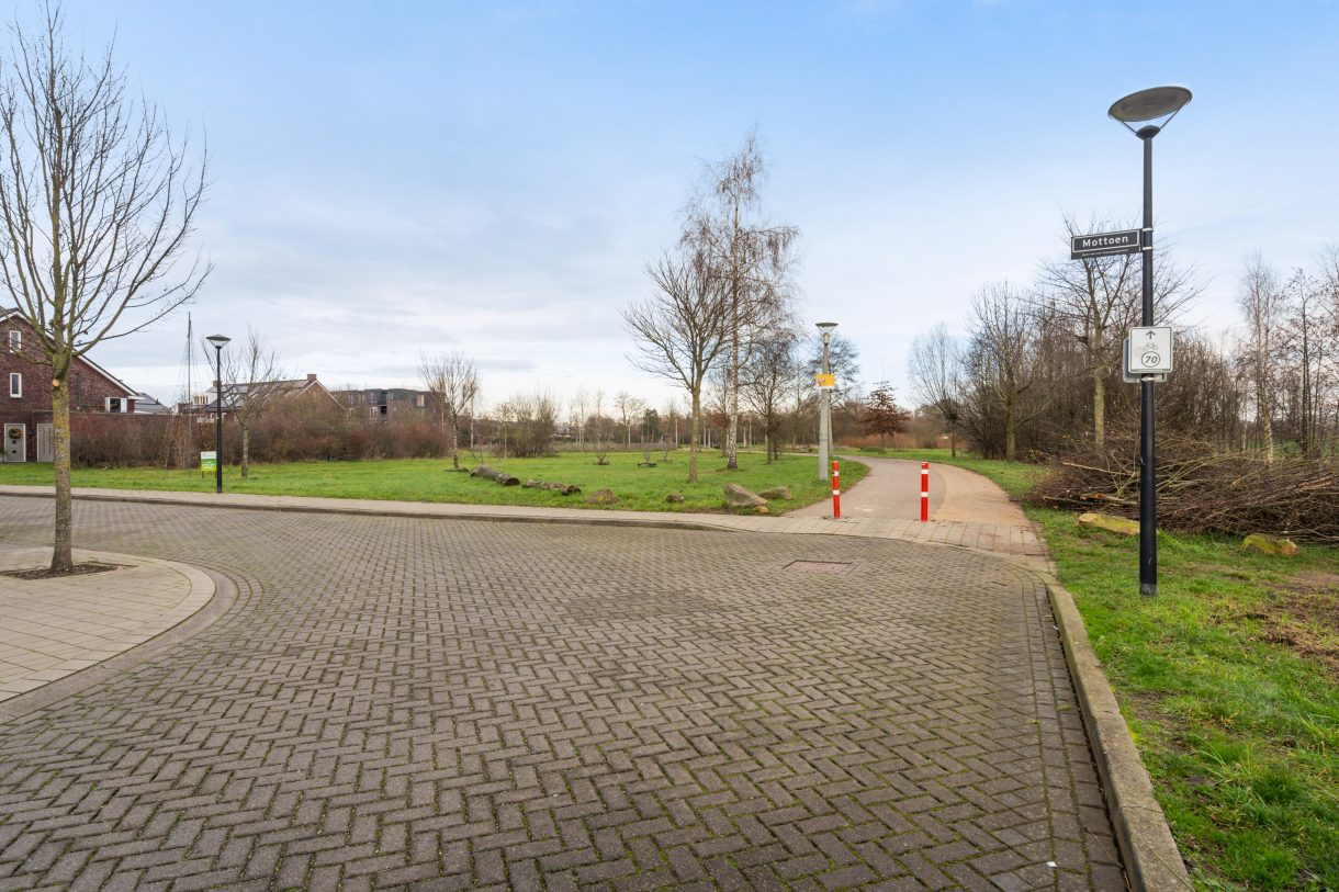 Te koop: Foto Woonhuis aan de Mottoen 74 in Uden