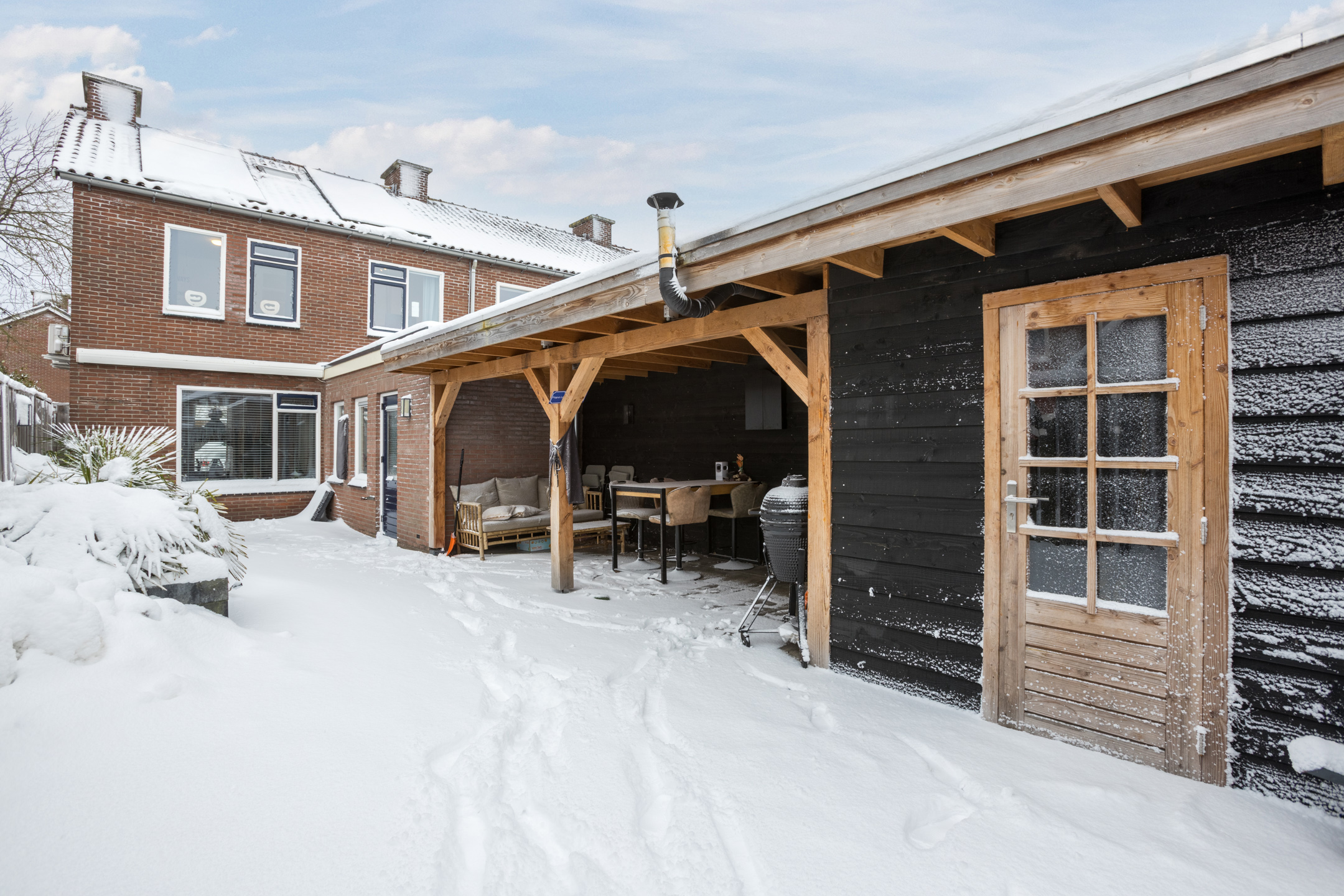 Te koop: Foto Woonhuis aan de Weigeliastraat 2 in Hoogeveen