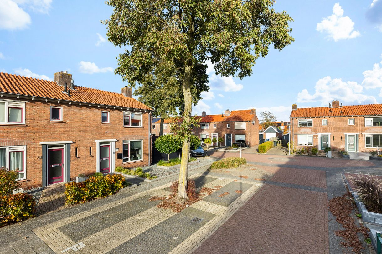 Te koop: Foto Woonhuis aan de Vlierstraat 36 in Wezep