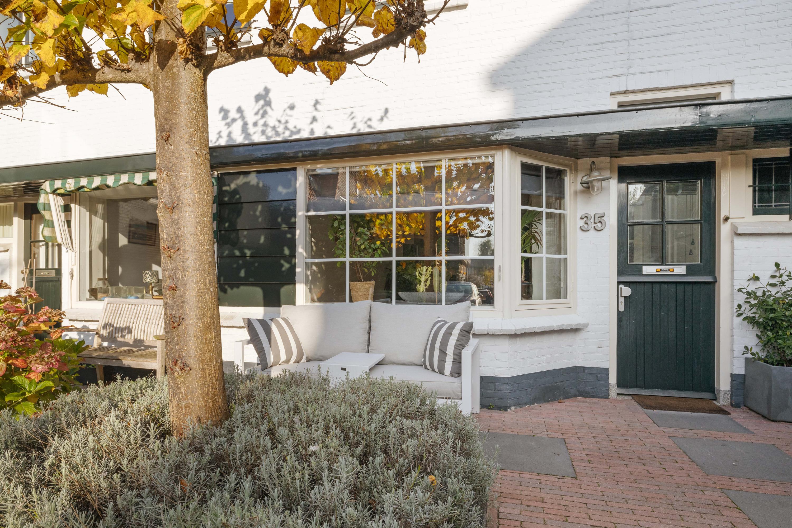 Te koop: Foto Woonhuis aan de Domineeslaantje 35 in Breukelen