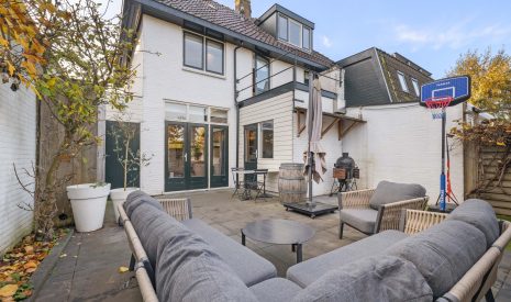 Te koop: Foto Woonhuis aan de Domineeslaantje 35 in Breukelen