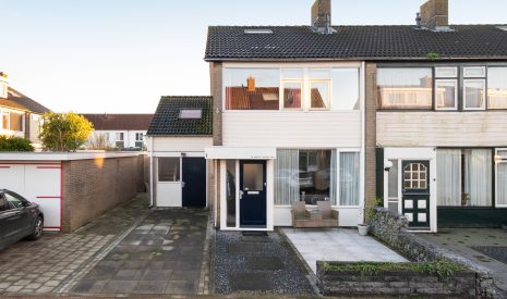 Hoofdfoto van Kamerik Gruttostraat 1