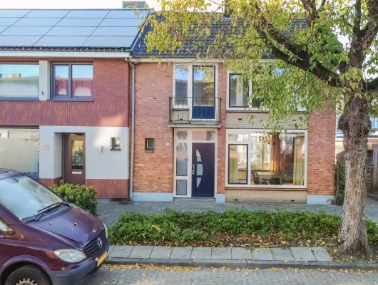 Hoofdfoto van Dongen Lingestraat 23