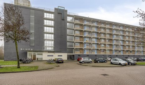 Hoofdfoto van Alphen aan den Rijn Plutostraat 152