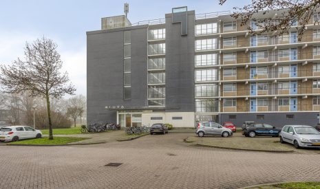 Te koop: Foto Appartement aan de Plutostraat 152 in Alphen aan den Rijn