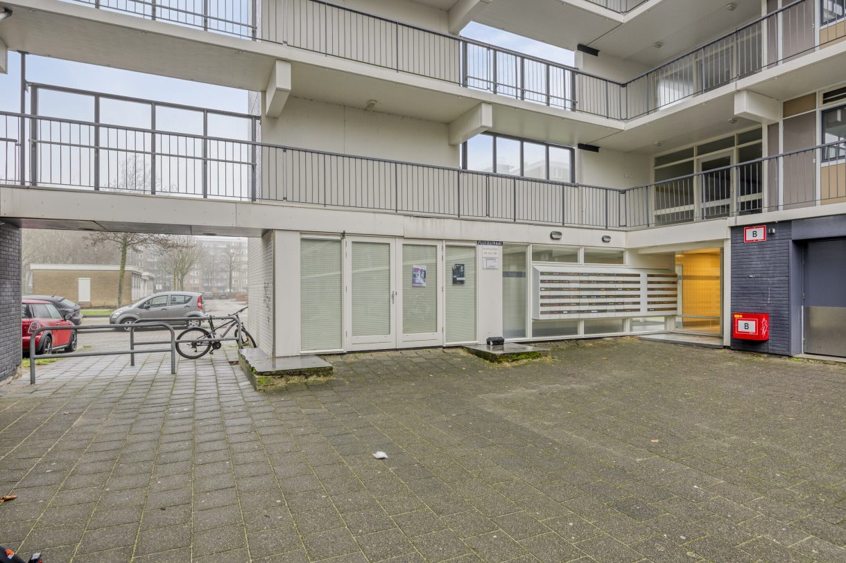 Te koop: Foto Appartement aan de Plutostraat 152 in Alphen aan den Rijn