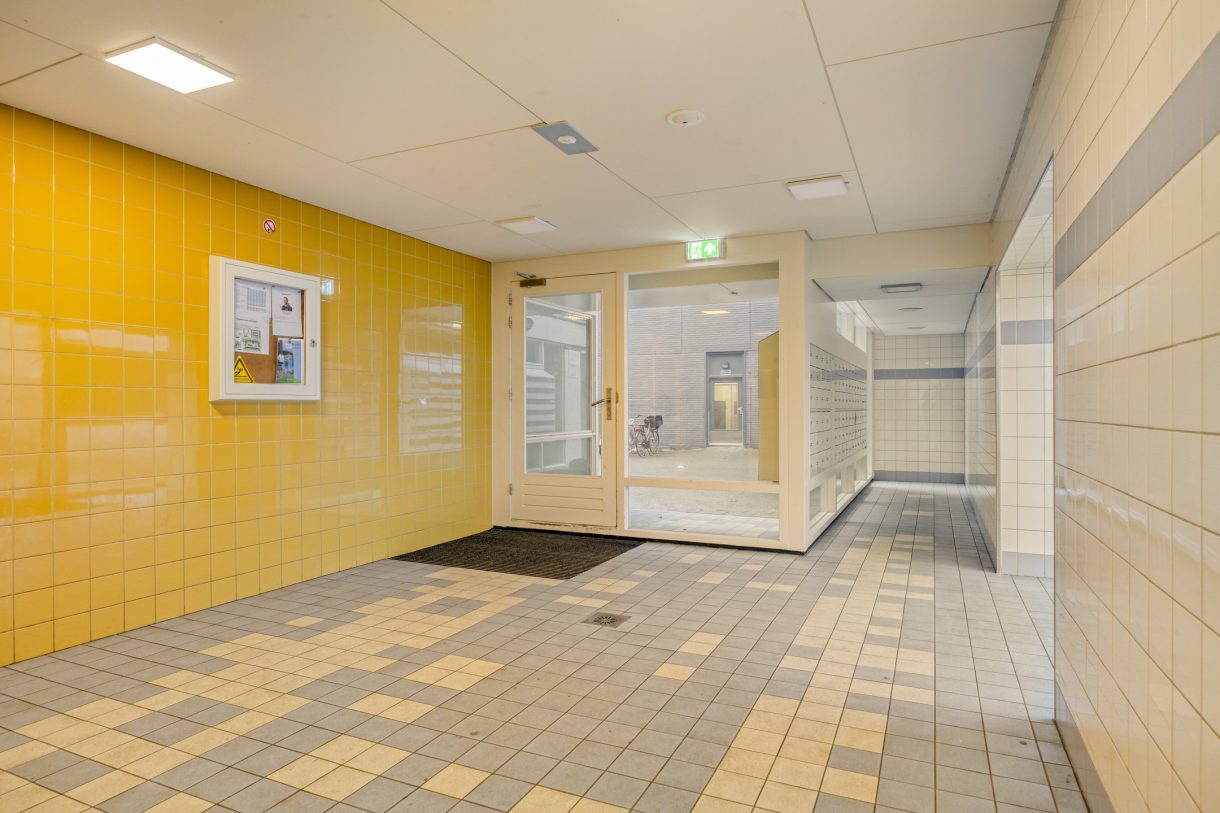 Te koop: Foto Appartement aan de Plutostraat 152 in Alphen aan den Rijn
