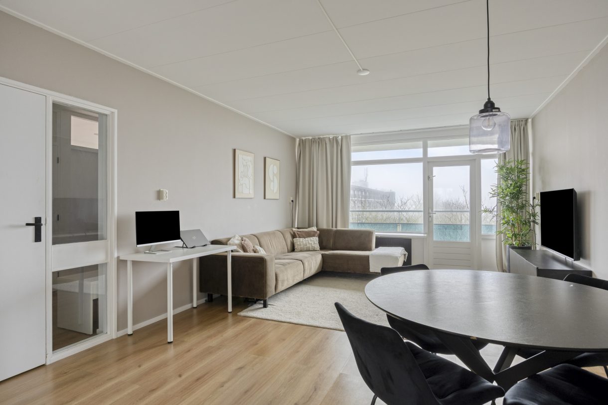 Te koop: Foto Appartement aan de Plutostraat 152 in Alphen aan den Rijn