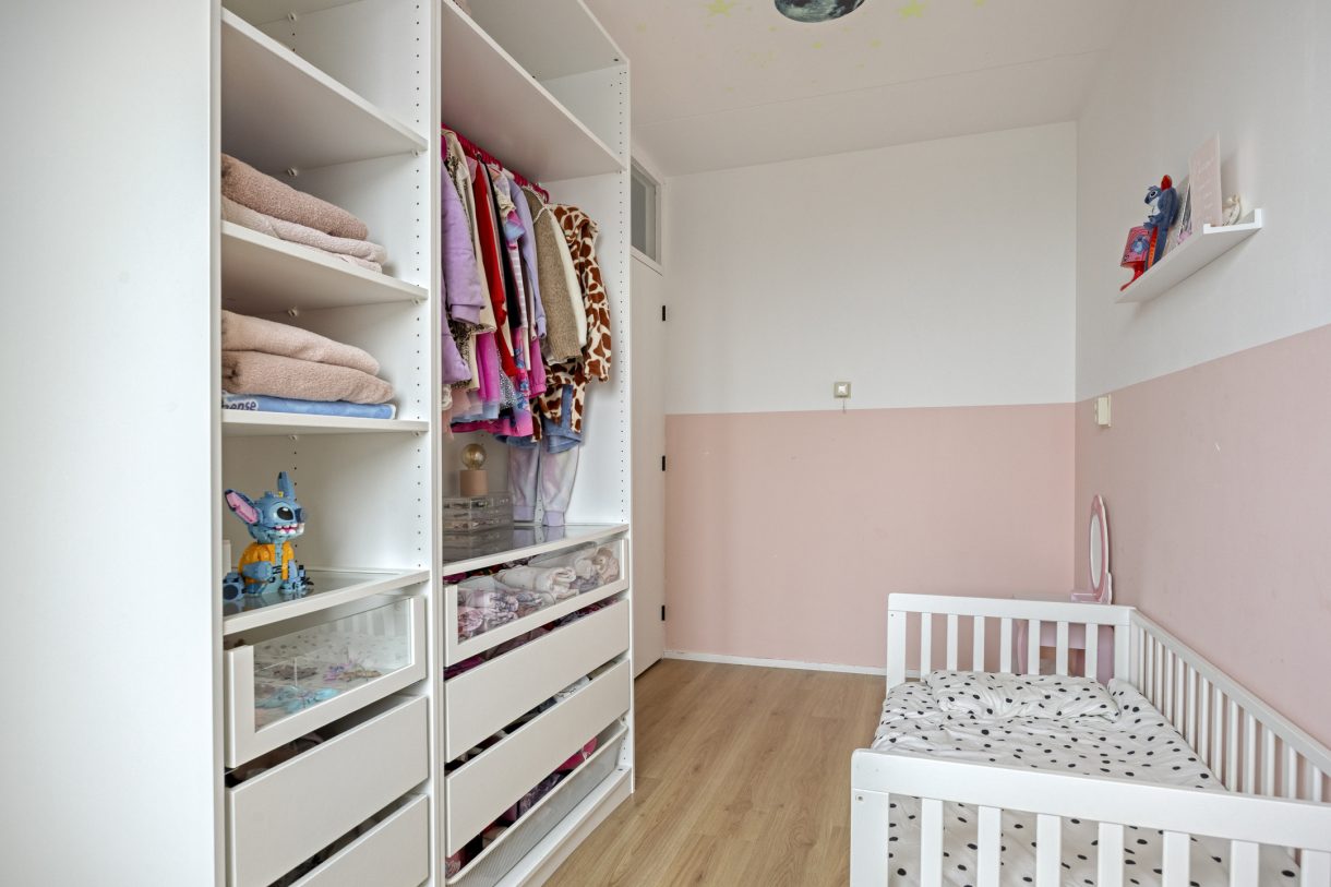 Te koop: Foto Appartement aan de Plutostraat 152 in Alphen aan den Rijn