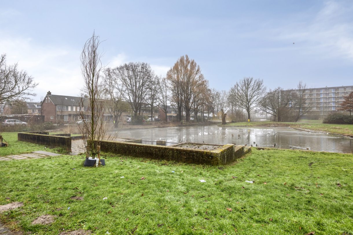Te koop: Foto Appartement aan de Plutostraat 152 in Alphen aan den Rijn