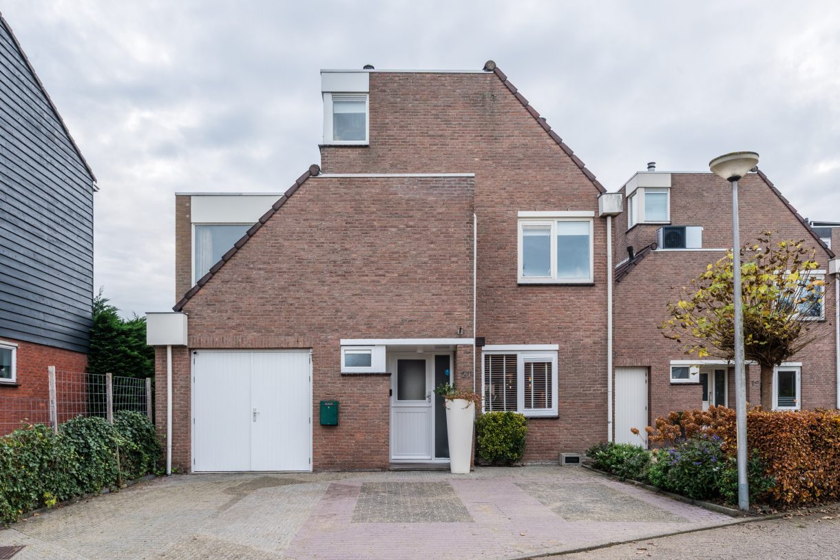 Te koop: Foto Woonhuis aan de Zwanebloem 21 in Bodegraven