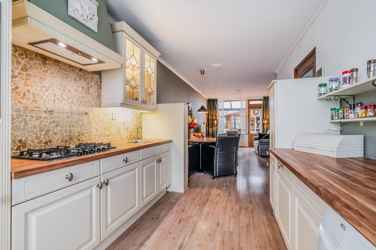 Te koop: Foto Appartement aan de Dr. de Visserplein 27 in 's-Gravenhage