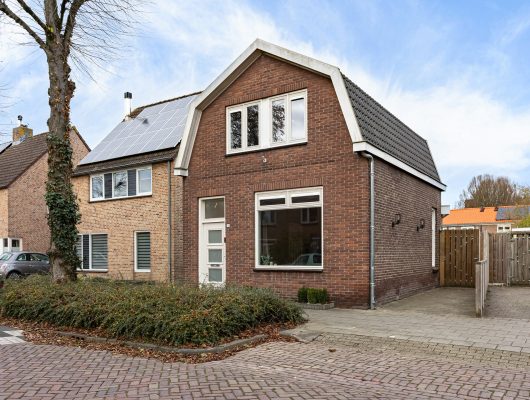 Hoofdfoto van Rijen Pastoor Gillisstraat 146