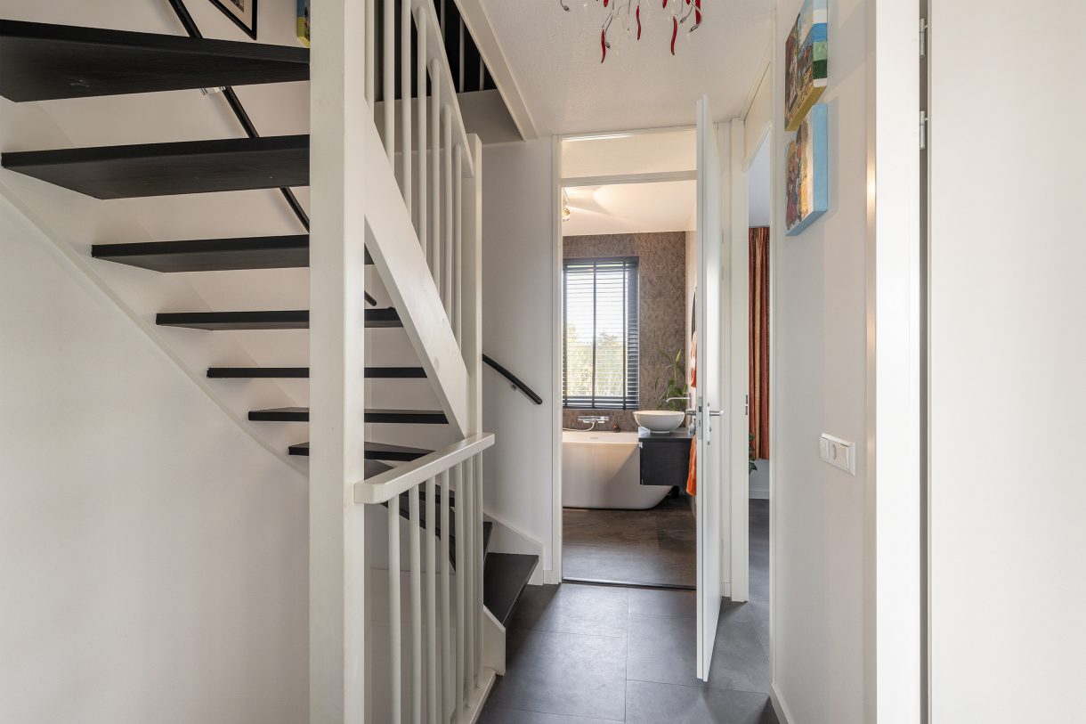 Te koop: Foto Woonhuis aan de Ellen van Langenpad 46 in Schiedam