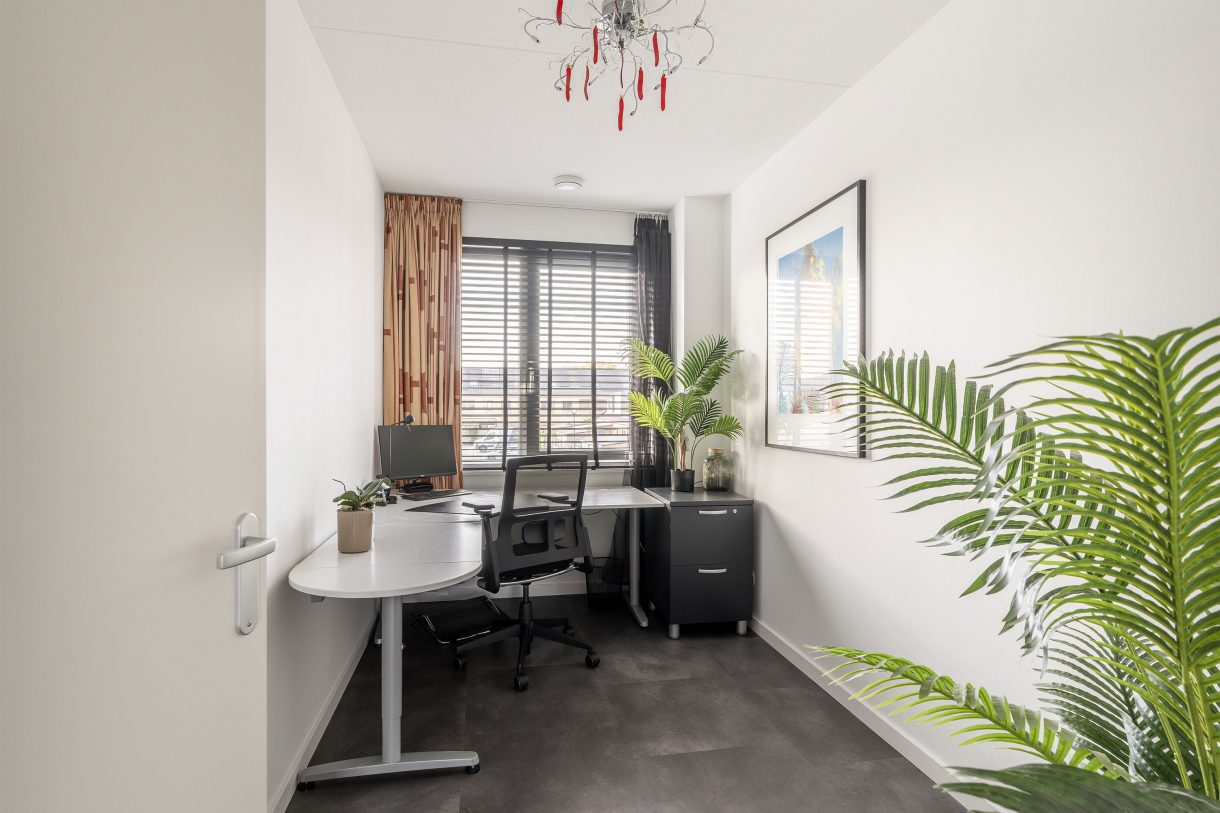 Te koop: Foto Woonhuis aan de Ellen van Langenpad 46 in Schiedam