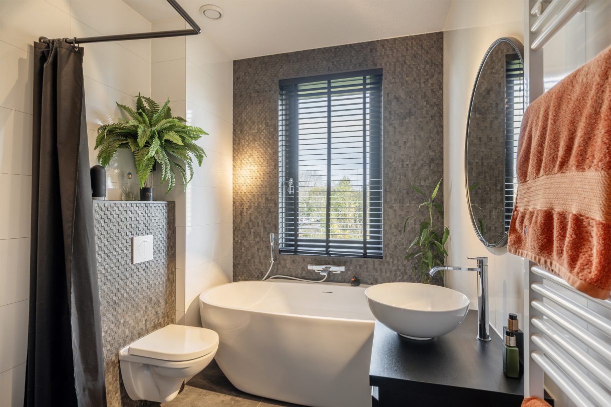 Te koop: Foto Woonhuis aan de Ellen van Langenpad 46 in Schiedam