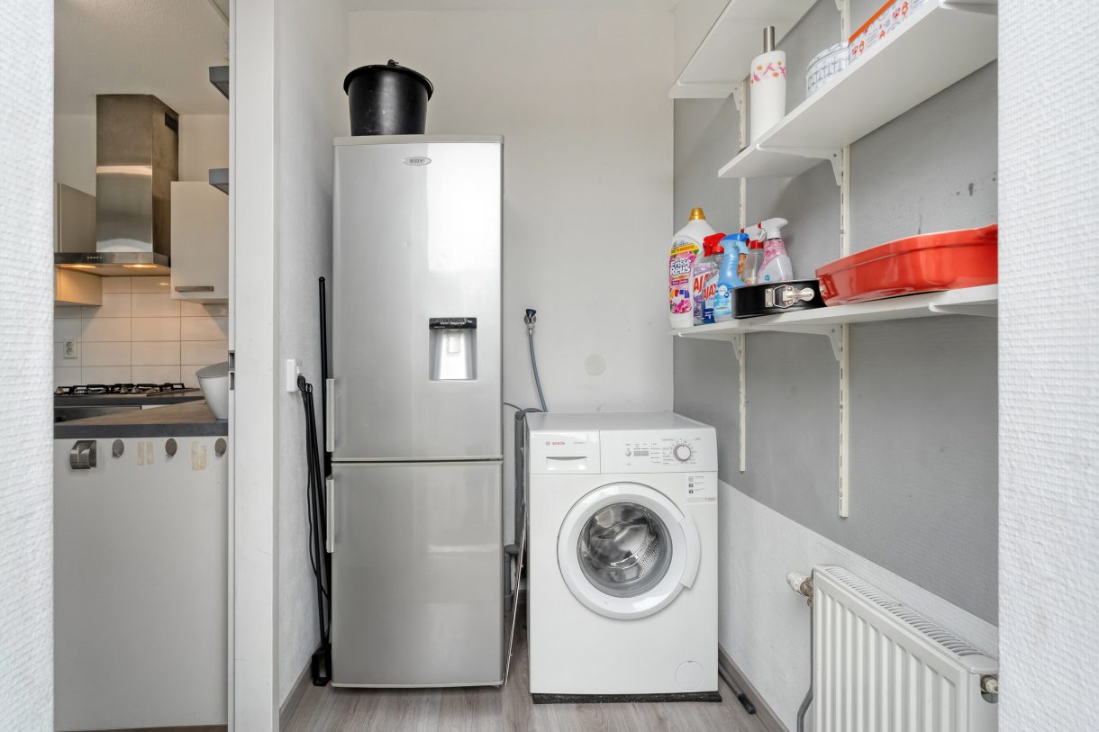 Te koop: Foto Woonhuis aan de De Waag 11 in Veeningen