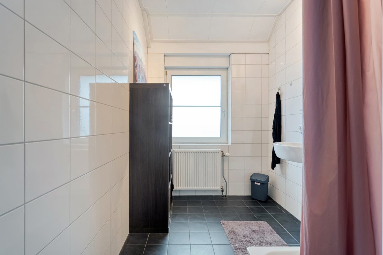 Te koop: Foto Woonhuis aan de De Waag 11 in Veeningen