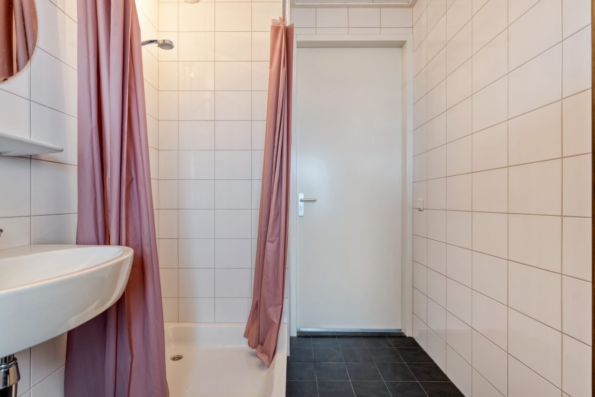 Te koop: Foto Woonhuis aan de De Waag 11 in Veeningen