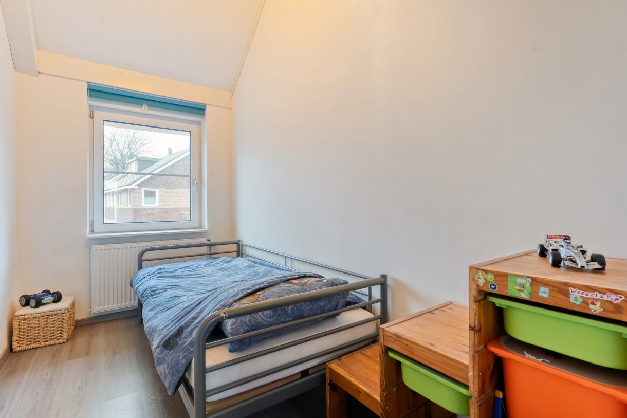 Te koop: Foto Woonhuis aan de De Waag 11 in Veeningen