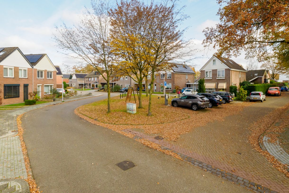 Te koop: Foto Woonhuis aan de Fie Carelsenstraat 27 in Hengelo